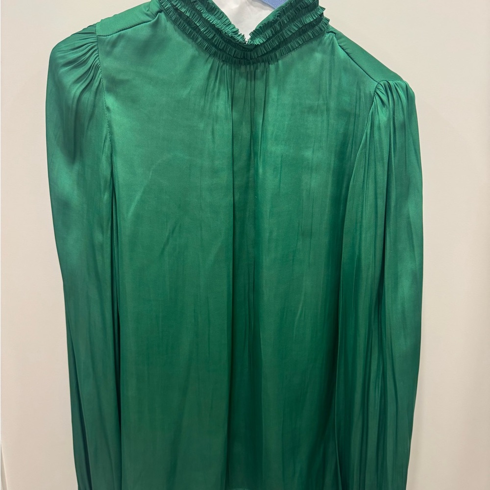 Elegant Green Blouse